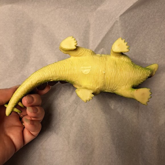 STEGOSAURUS DINOSAUR TOY 2012 REALISTIC 8" PLASTIC GREEN WITH BROWN PLATES HTF - Picture 3 of 6